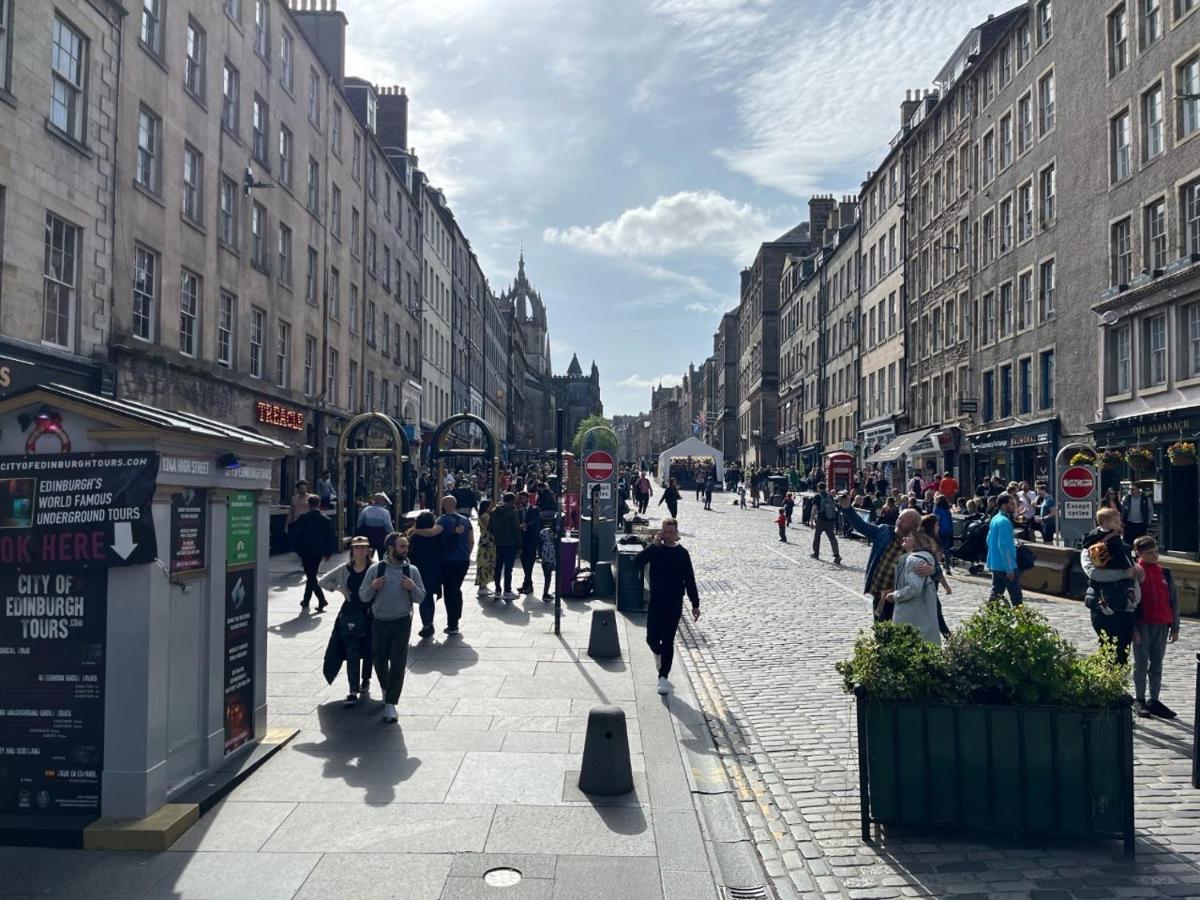 Royal Mile Mansions 2 Bedroom - Edinburgh City Centre Exterior photo